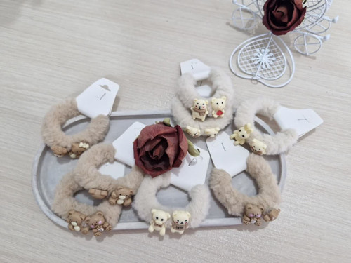 کش مویی عروسکی
